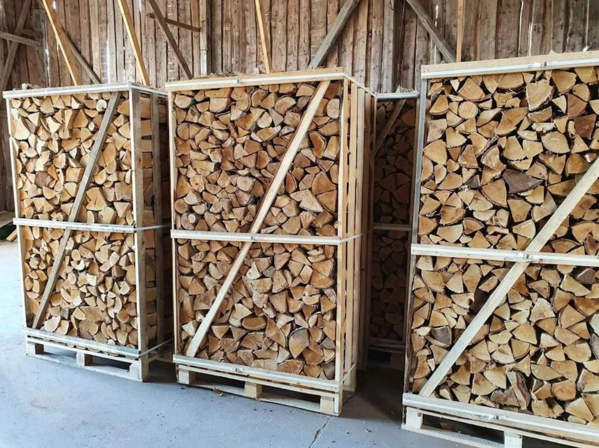 Premium Kiln-Dried Firewood – Hardwood & Softwood Logs, 18% Moisture